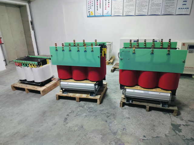 元宝山KS11-1000KVA矿用变压器